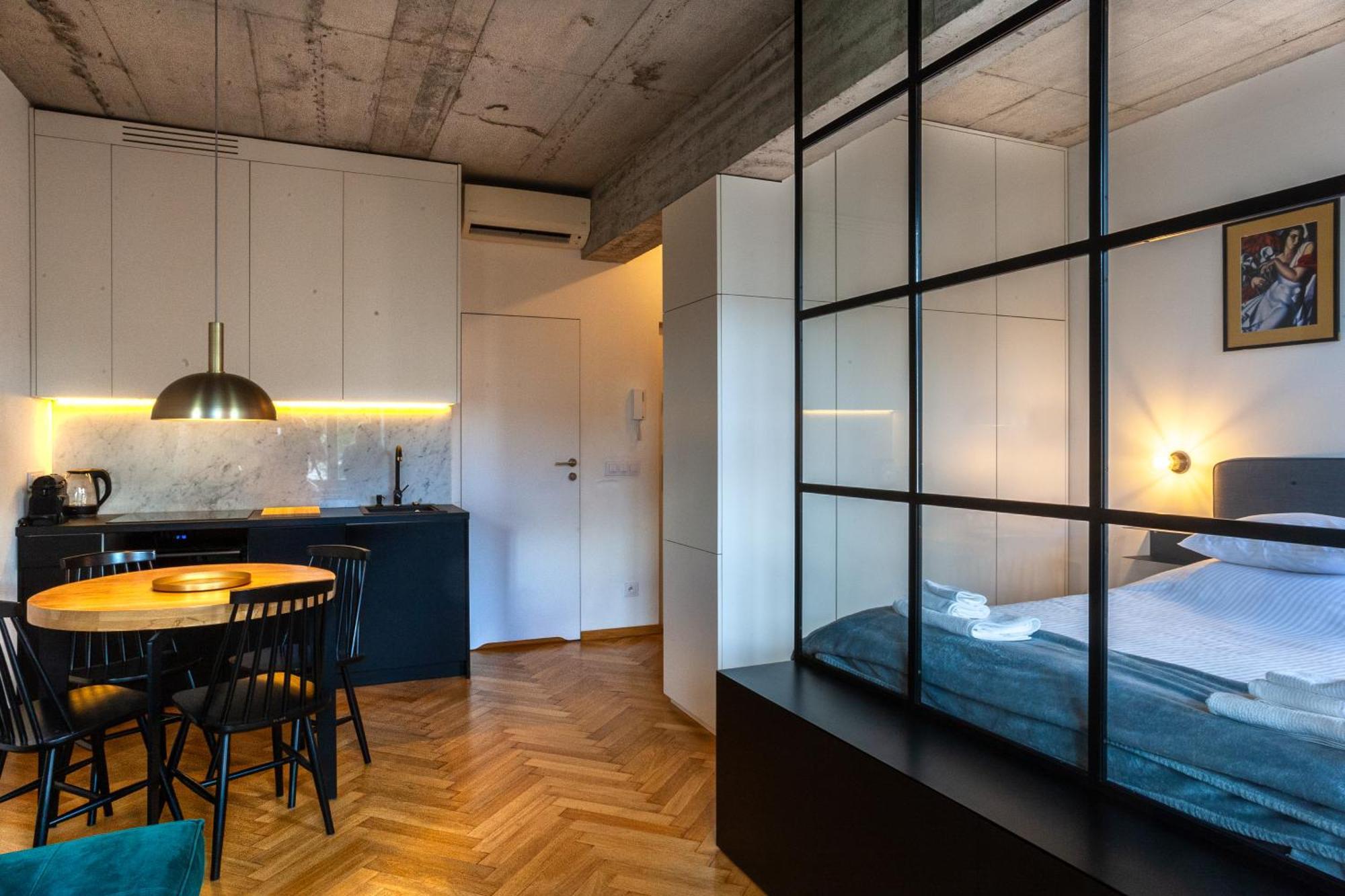 Charming Loft In The Old Town Lägenhet Kraków Exteriör bild